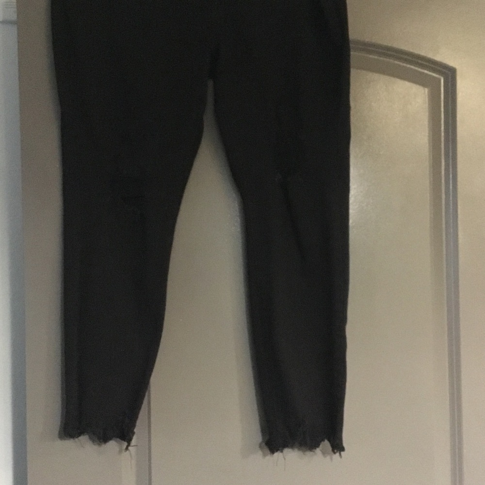 Fashion Nova Black Skinny Jeans